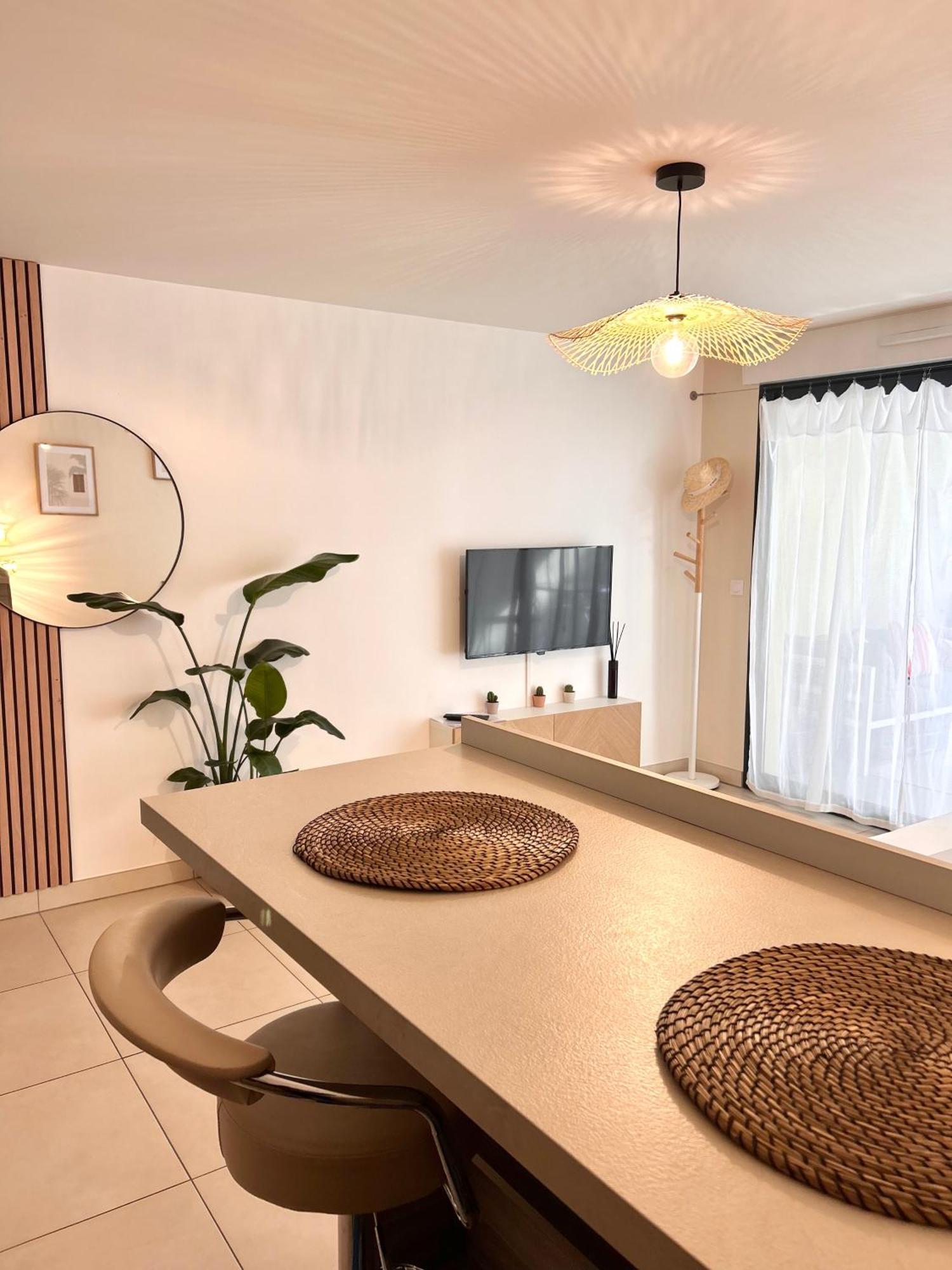 Studio Neuf - Portes De Monaco - Confort - Wifi - Clim Exteriör bild
